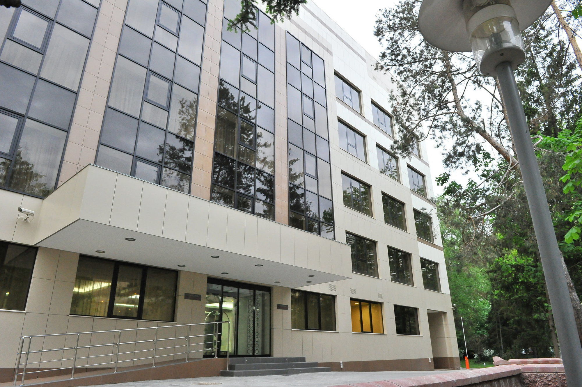 Park Hotel Almaty Exterior foto